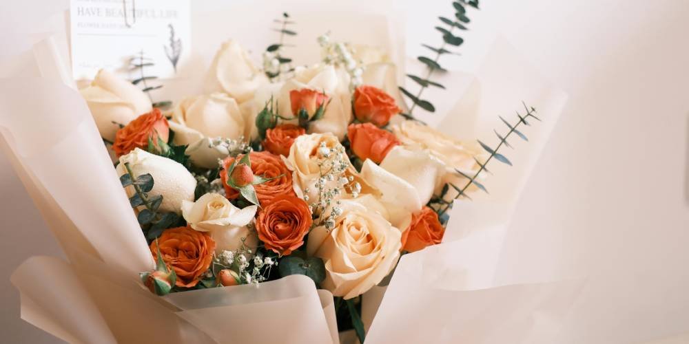 Flowers Near Me: What's Blooming This Wedding Season?